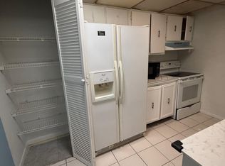 5737 Blueberry Ct #117, Fort Lauderdale, FL 33313