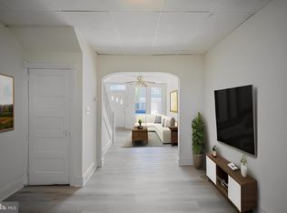 1018 W 7th 1/2 St, Chester, PA 19013