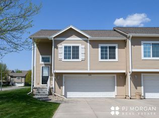 18958 L St, Omaha, NE 68135