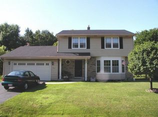 623 Hialeah Dr, Racine, WI 53402