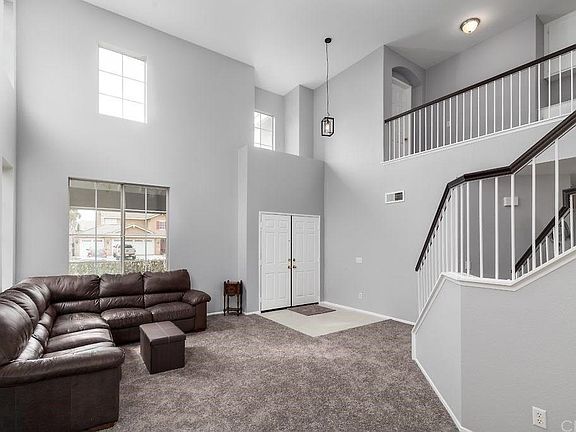 2nd image of 3127 Clover Ln