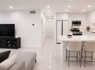 6249 Bay Club Dr APT 3, Fort Lauderdale, FL 33308