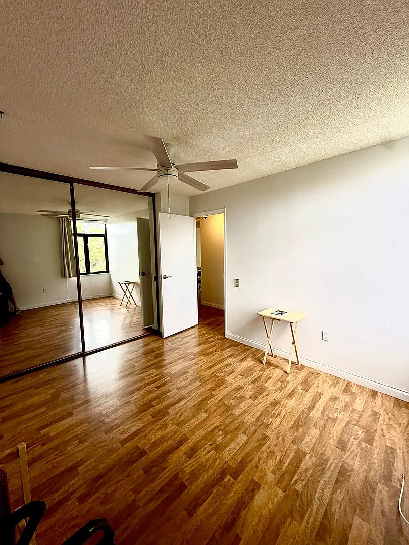 Lihue, Sun Village 2 bed 2 bath third floor, ocean view condo — Photo 3