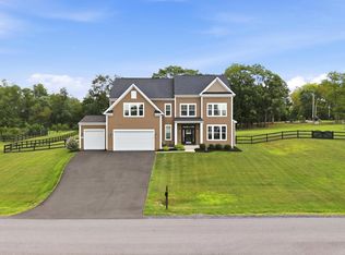 42 Flaxseed Dr, Martinsburg, WV 25404