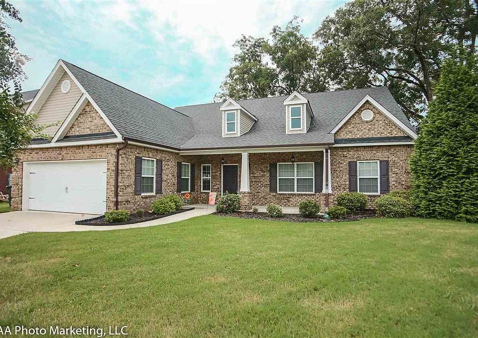 1st image of 215 Black Hawke Ln