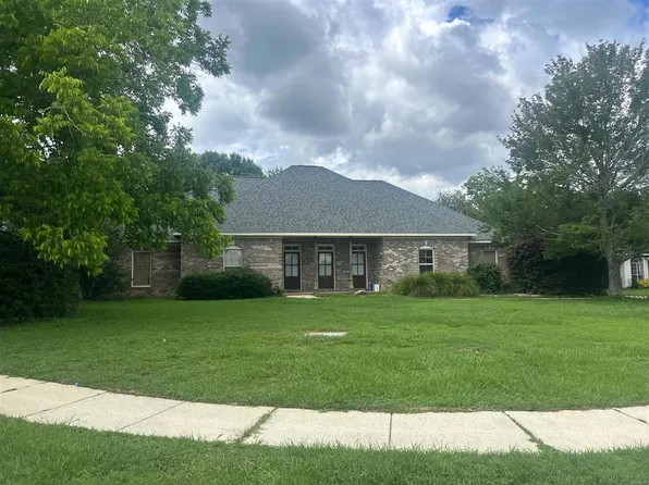 10563 Bridges Dr N, Daphne, AL 36526