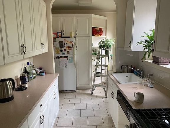 2nd image of 47-39 40th St APT 6G