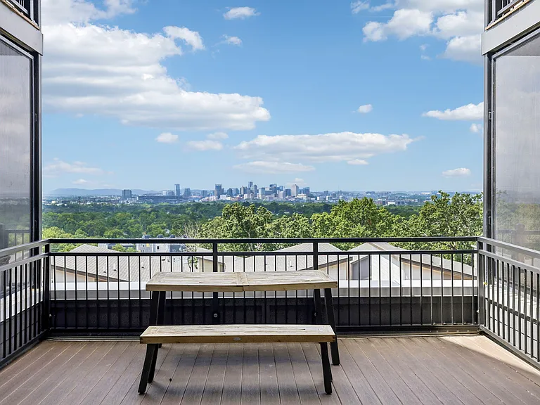 600 E Trinity Ln #208 — Photo 29