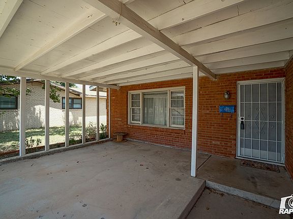 4th image of 2300 Catalina Dr