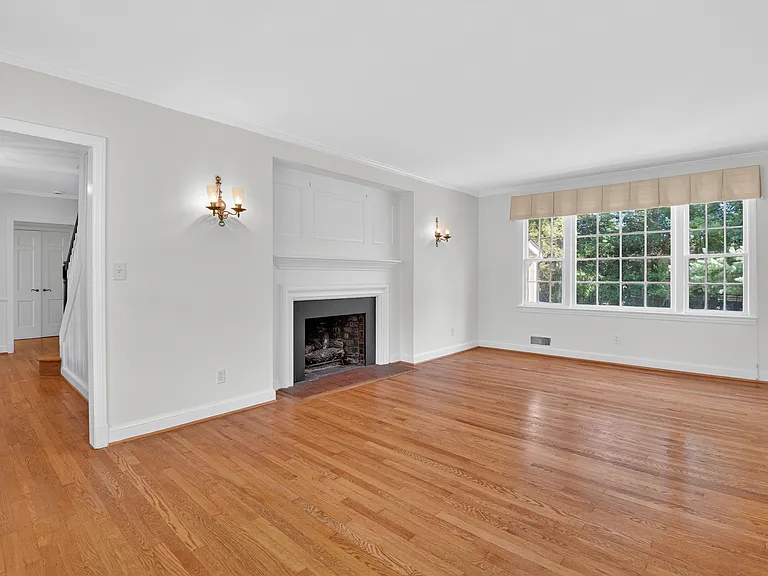 9107 River Rd — Photo 5