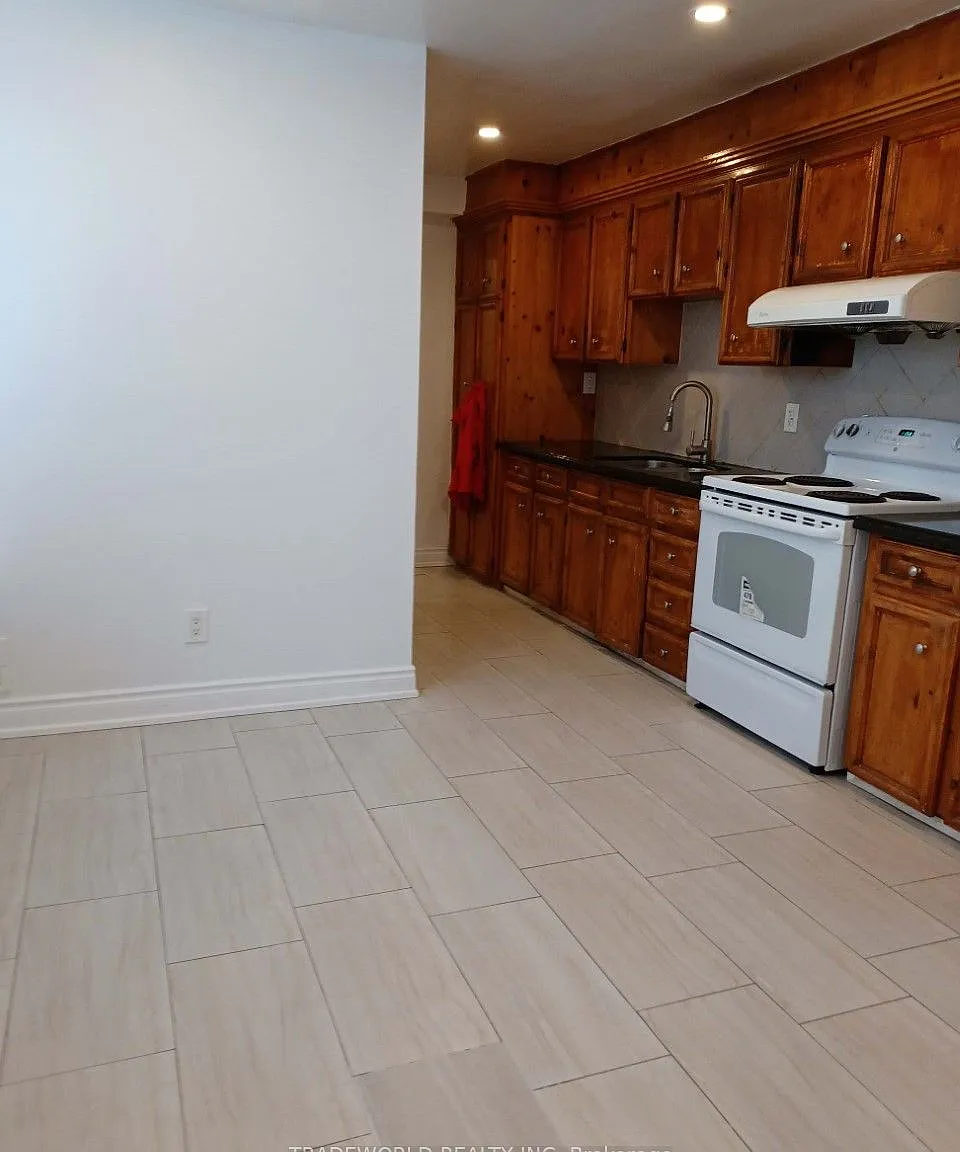 2 bed, $2,300 — Photo 3