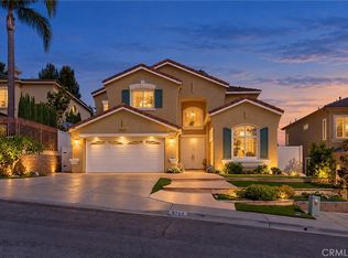 8765 E Banner Ridge Dr, Anaheim, CA 92808