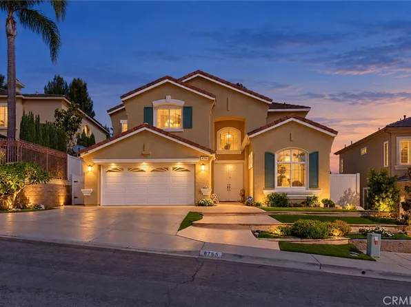 8765 E Banner Ridge Dr, Anaheim, CA 92808