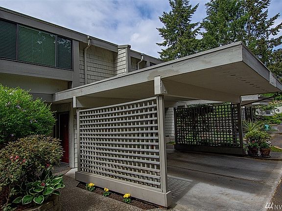 2nd image of 22717 Lakeview Dr APT A5