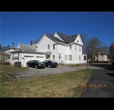 3rd image of 115 Grant St #1