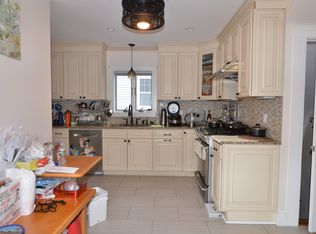 226 Everett St, Quincy, MA 02170