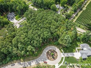 18625 Coventry Cir #28, Spring Lake, MI 49456