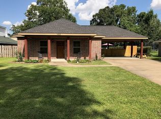 1420 Quince St, Sulphur, LA 70663