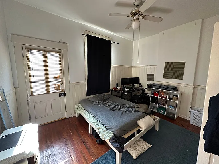 269 Emming St — Photo 7