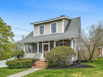 2 Avon St, Stoneham, MA, 02180