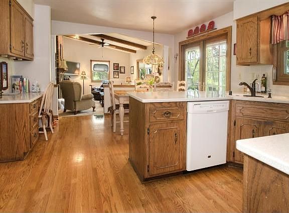 5th image of 6847 N Braeburn Ln