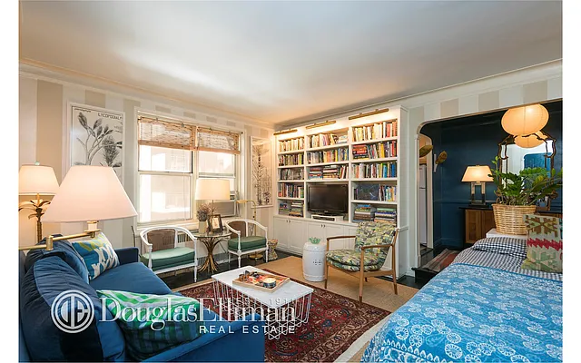 Sold by Douglas Elliman | media 7