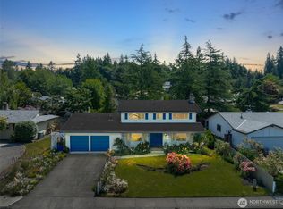 11810 103rd Ave NE, Kirkland, WA 98034