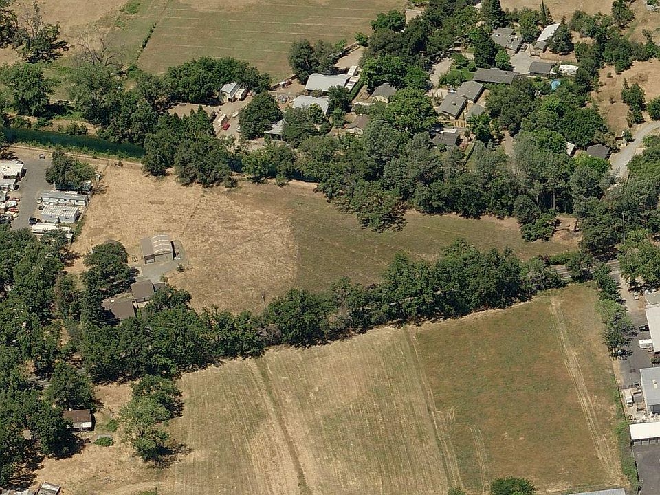 2nd image of 5690 Cedars Rd