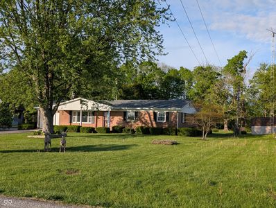 1294 E Orange Pike, Rushville, IN, 46173
