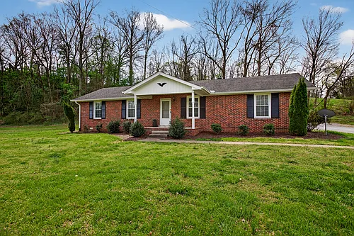 832 New Shackle Island Rd Photo 1