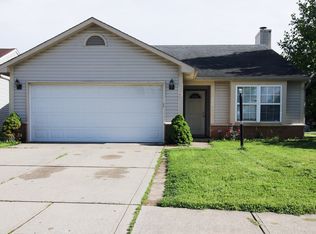 1375 Summer Meadow Ct, Indianapolis, IN 46217