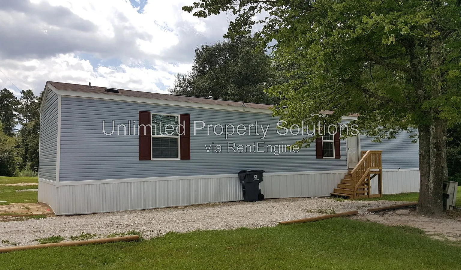 3 bed, 2.0 bath, 900 sqft, $1,200 — Photo 1