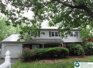 1701 Independence Ct, Allentown, PA 18104