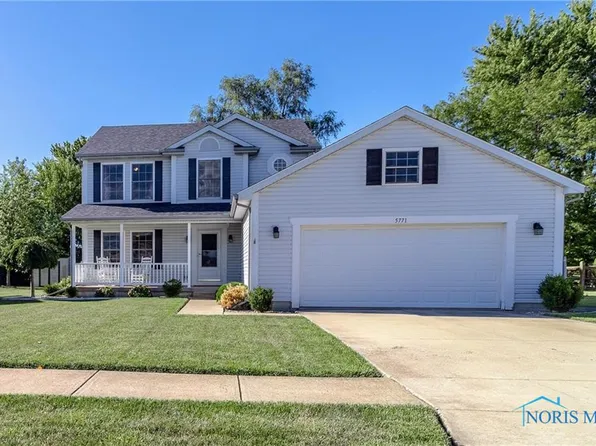 5771 Bermuda Dr, Walbridge, OH 43465