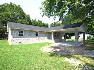 1468 W Division St, Westville, OK 74965