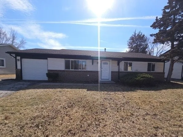 6005 Woodgate Dr, Matteson, IL 60443