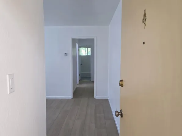 2126 California St #4, Berkeley, CA 94703