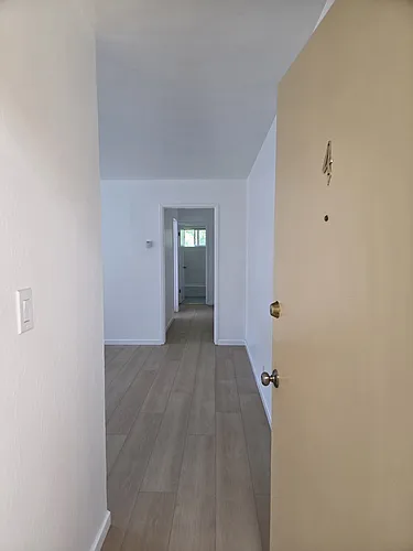 2126 California St Photo 1