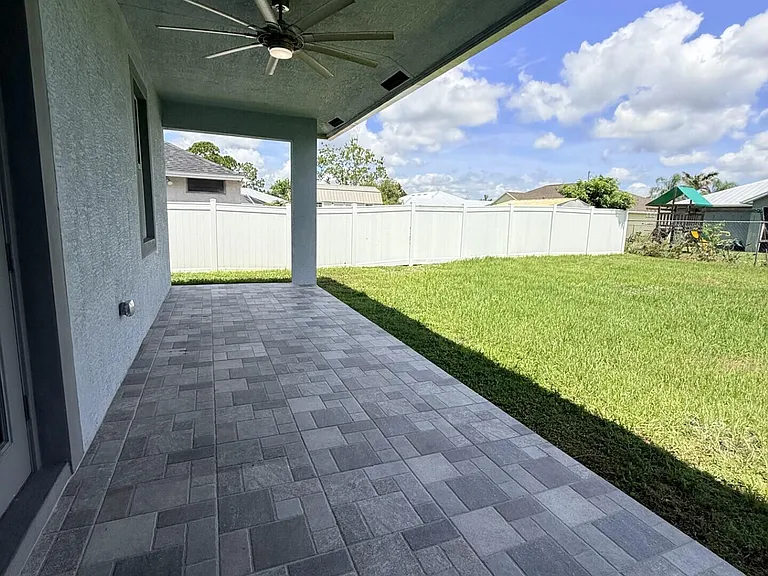 5673 NW Whitecap Rd — Photo 26