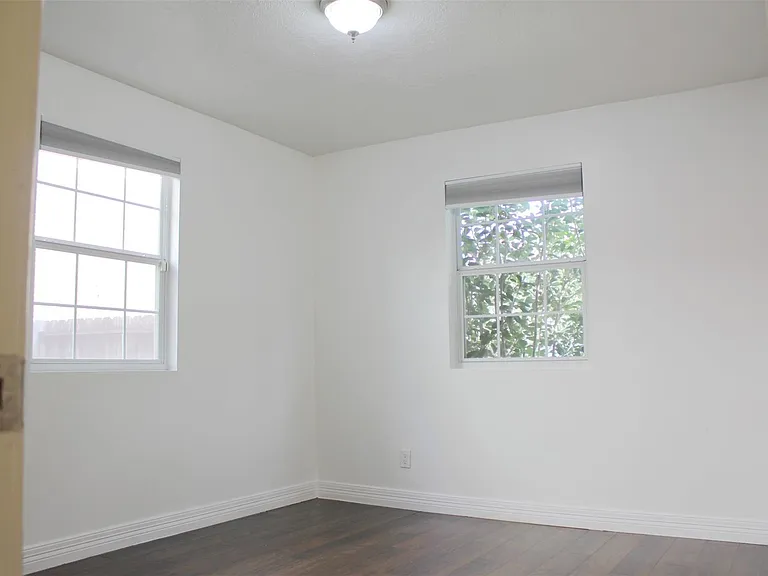 4416 Holt St — Photo 12
