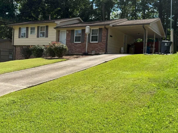6490 Cedar Hurst Trl, Atlanta, GA 30349
