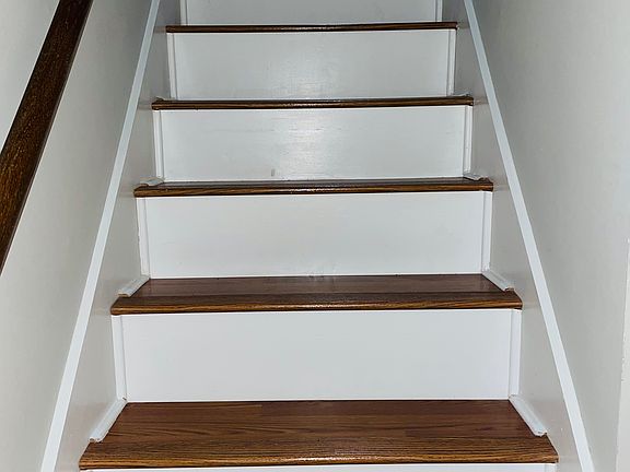 4th image of 196 Edgewood Dr #196