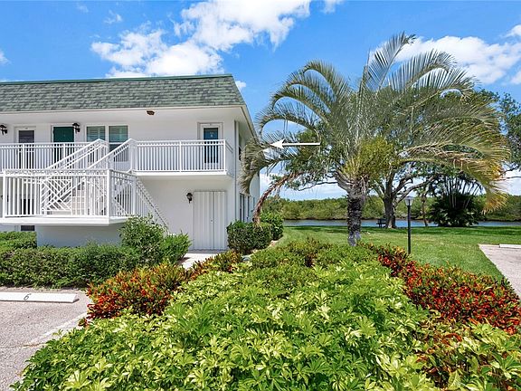 2nd image of 2800 Indian River Blvd #6F