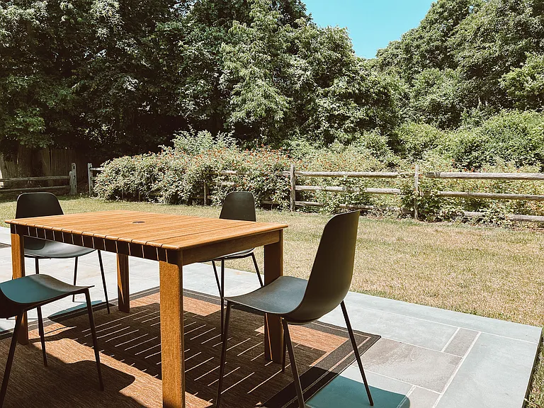 Morris Park Ln — Photo 17