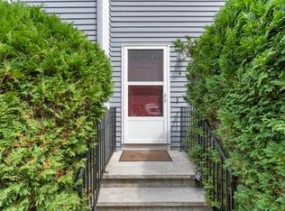 24 Pinecrest Vlg #24, Hopkinton, MA 01748