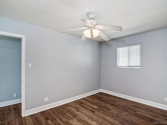5th image of 2015-19 Burroughs St