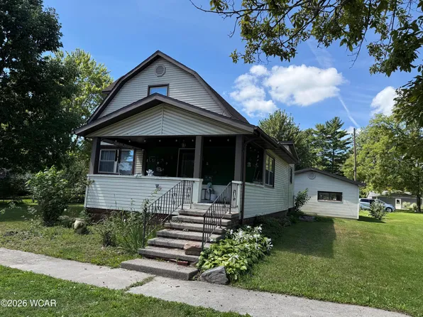 402 N 1st St, Oakwood, OH 45873