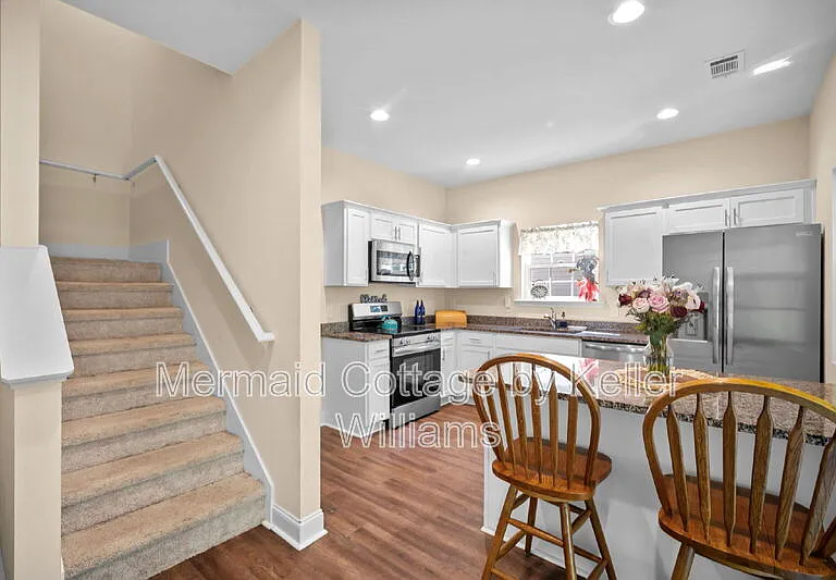 222 Admiration Ave — Photo 5