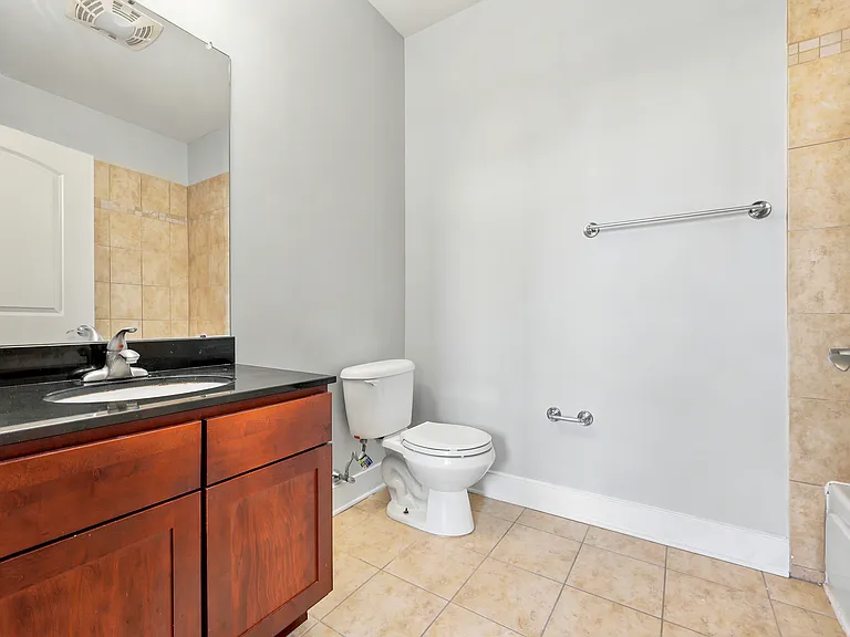 171 Grape St — Photo 9