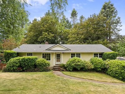 3190 Rainbow Dr, Lake Oswego, OR, 97035